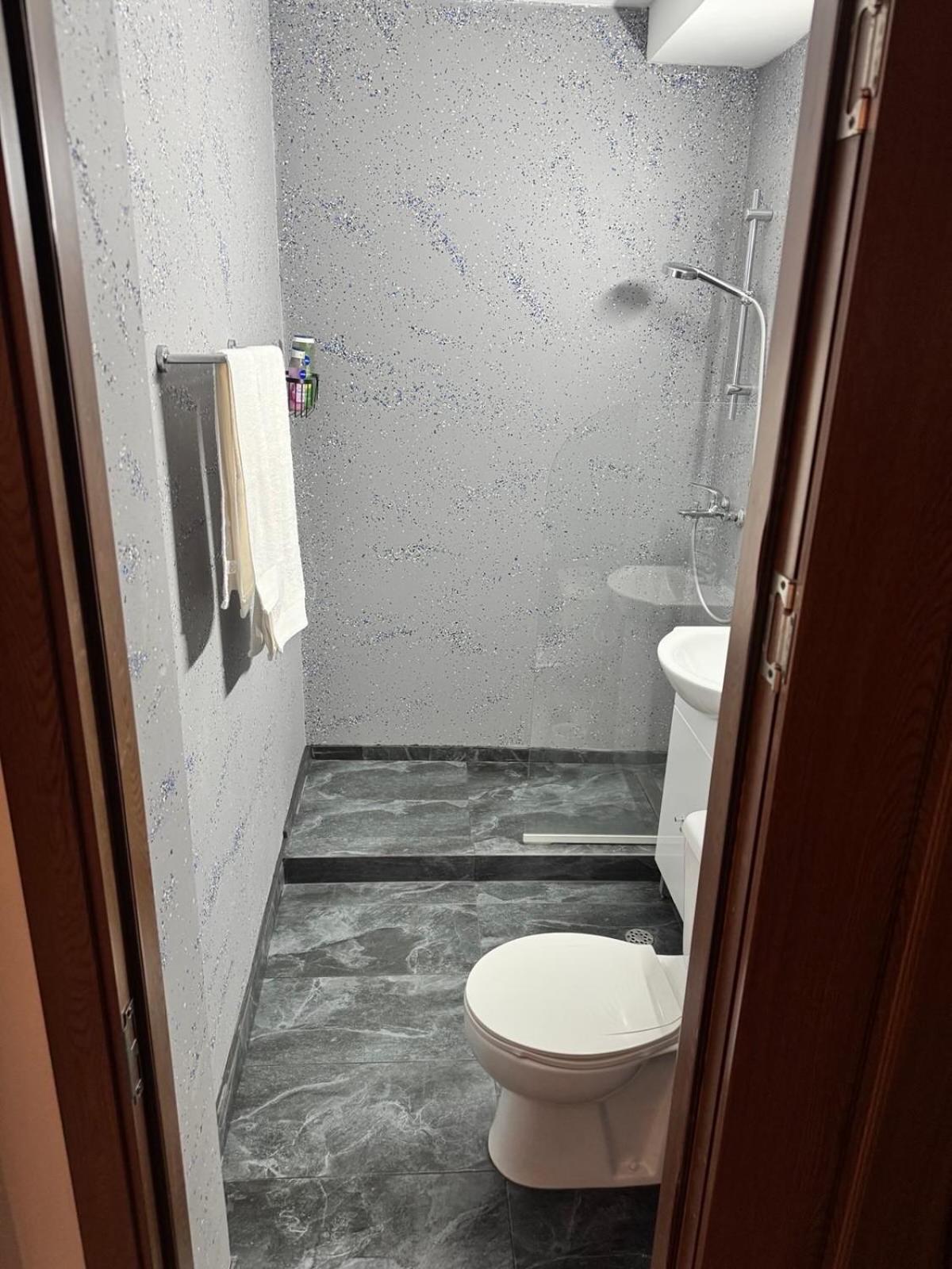 Park Lake Apartment Bucharest Exterior photo